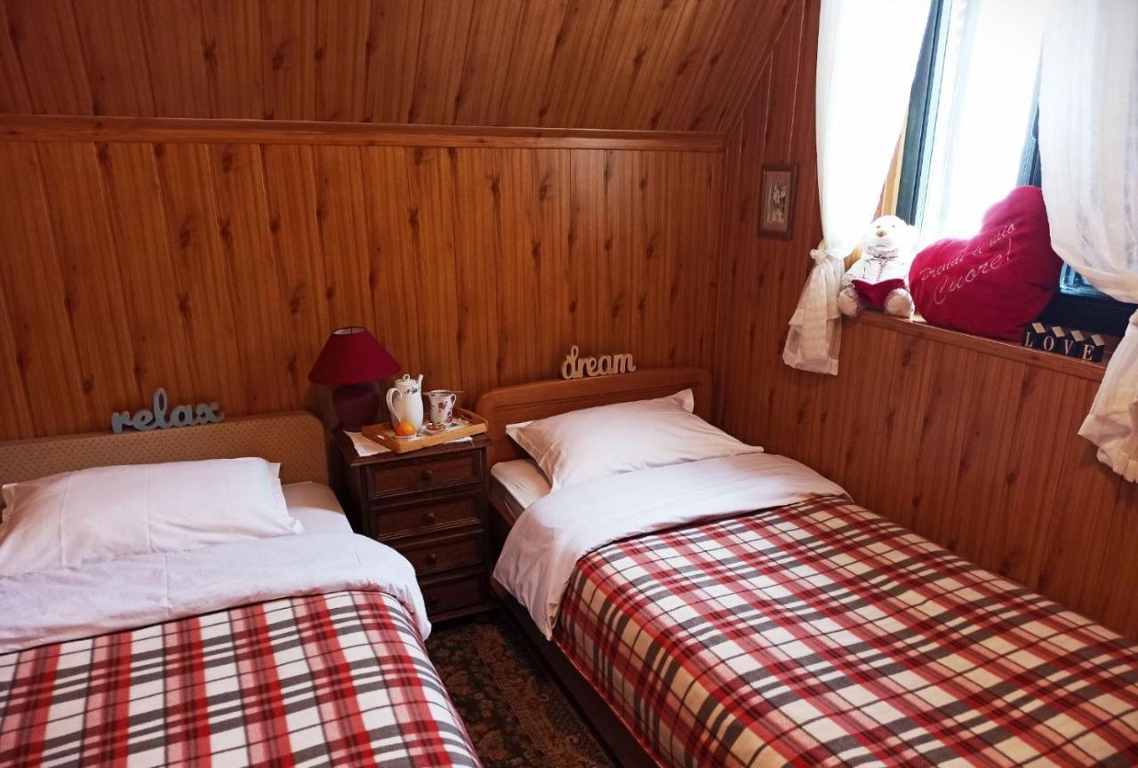 Guest House Holiday ชาเบลียค ภายนอก รูปภาพ