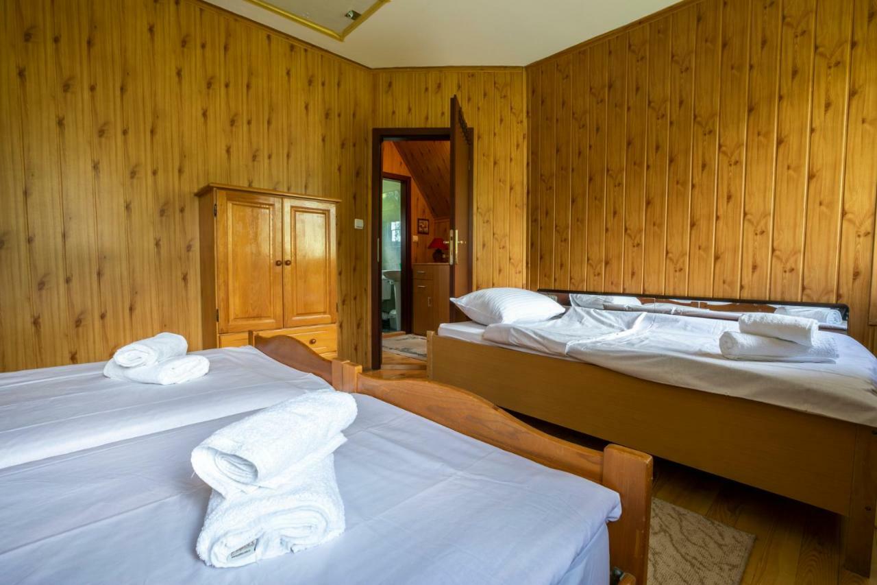 Guest House Holiday ชาเบลียค ภายนอก รูปภาพ